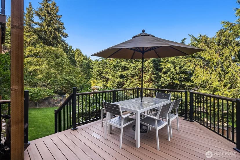 Property photo for 9360 Mercerwood Drive, Mercer Island photo 33