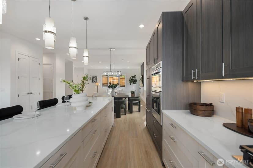 Property photo for 437 Hazel Avenue N, Kent photo 14