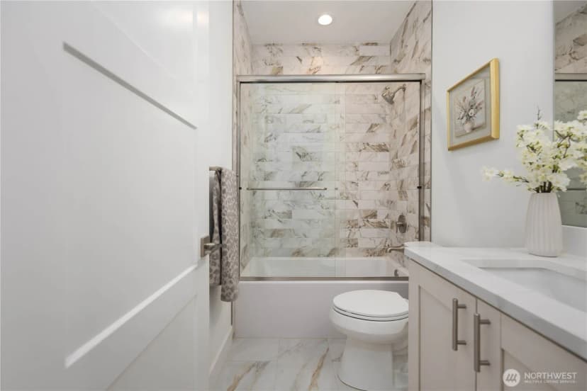 Property photo for 437 Hazel Avenue N, Kent photo 33