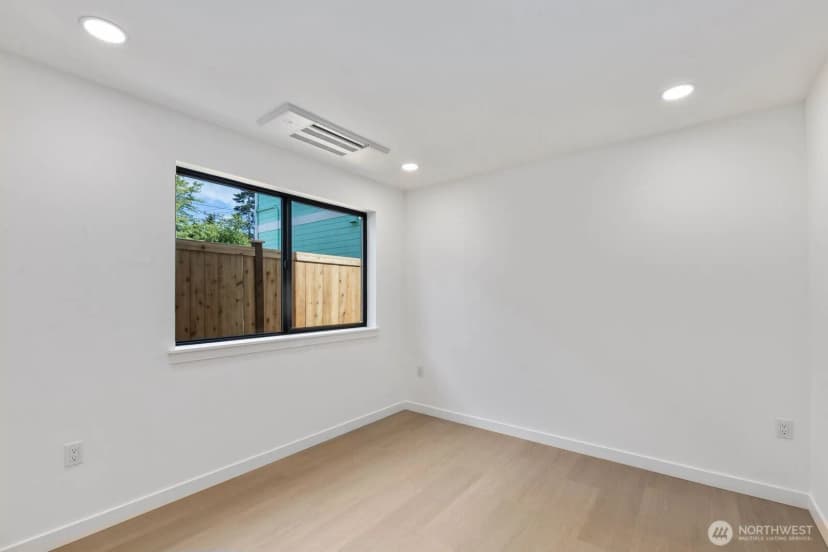 Property photo for 3945 S Morgan Street, Seattle photo 24
