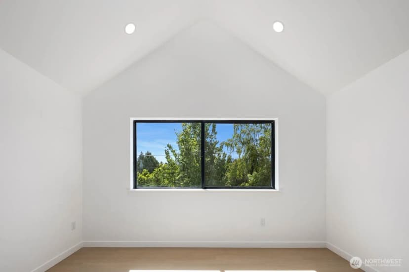 Property photo for 3945 S Morgan Street, Seattle photo 13
