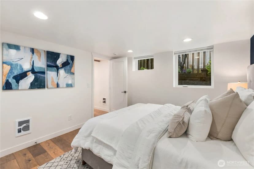Property photo for 6215 38th Avenue Ne, Seattle photo 21