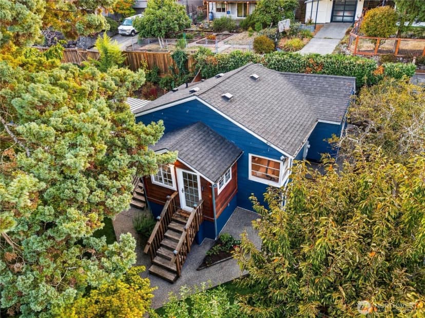 Property photo for 6215 38th Avenue Ne, Seattle photo 35