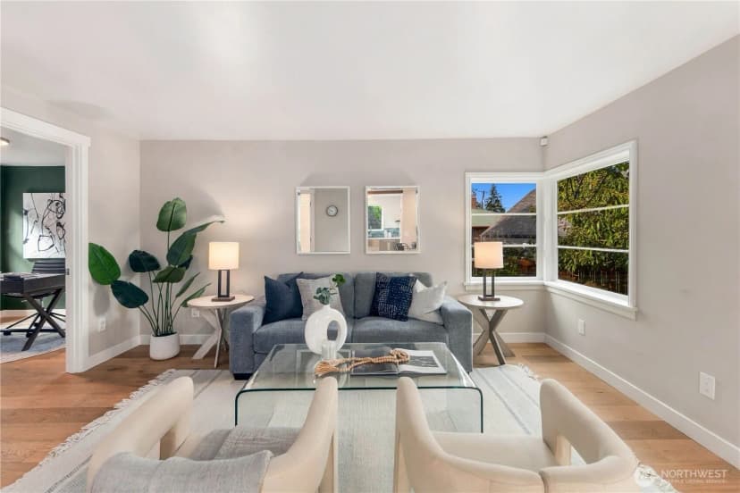 Property photo for 6215 38th Avenue Ne, Seattle photo 10