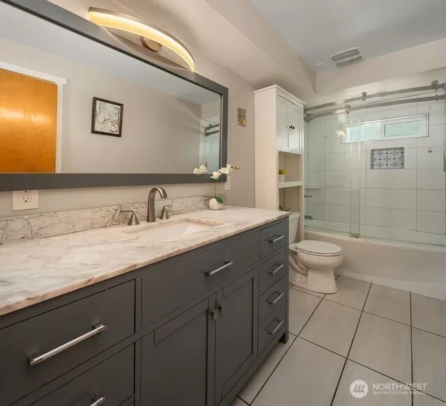 Property photo for 615 Pierce Lane Ne, Tacoma photo 14