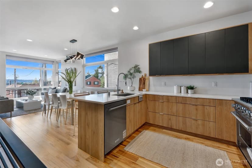 Property photo for 2708 Franklin Avenue E #b, Seattle photo 18