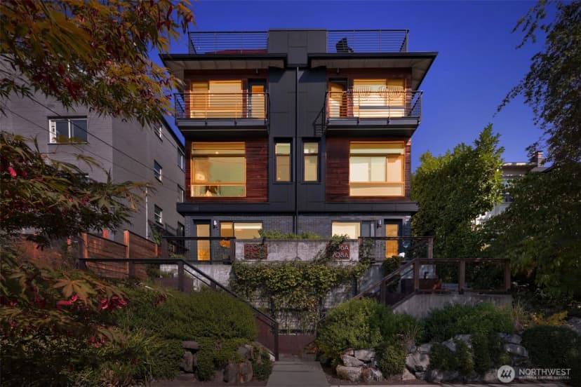 Property photo for 2708 Franklin Avenue E #b, Seattle