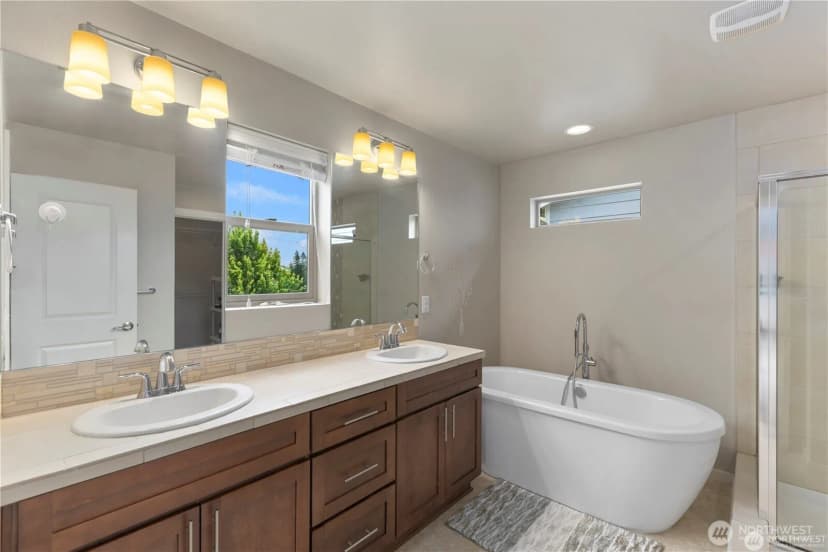 Property photo for 28226 226th Place Se, Maple Valley photo 29