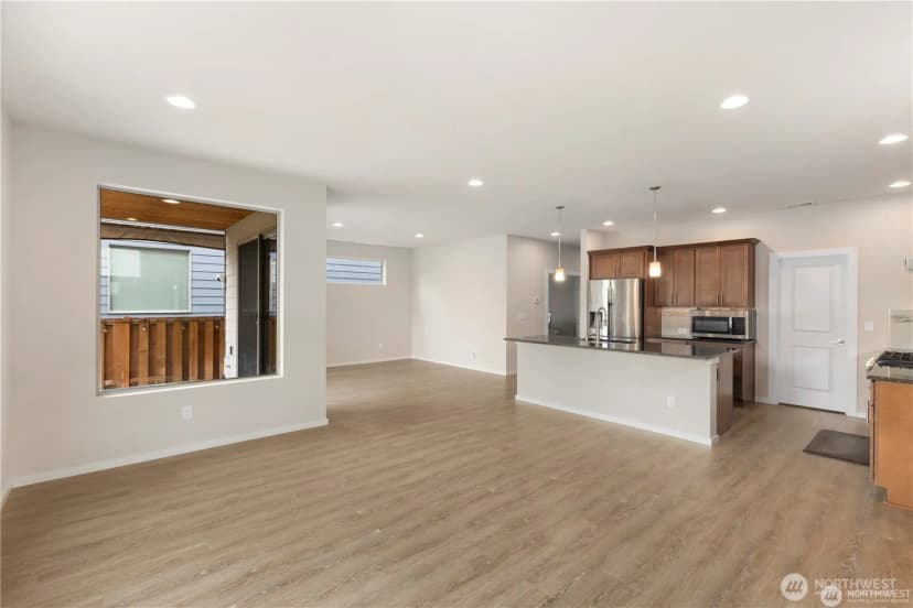 Property photo for 28226 226th Place Se, Maple Valley photo 11