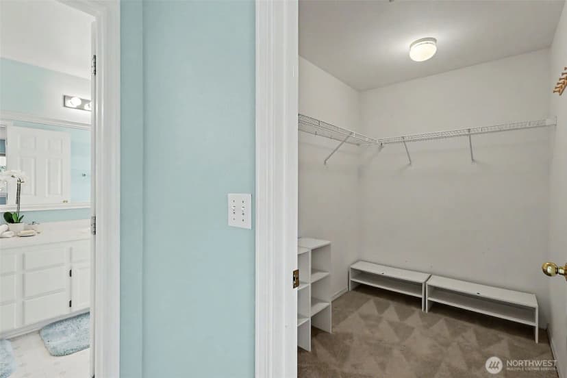 Property photo for 719 Kensington Avenue S, Kent photo 20