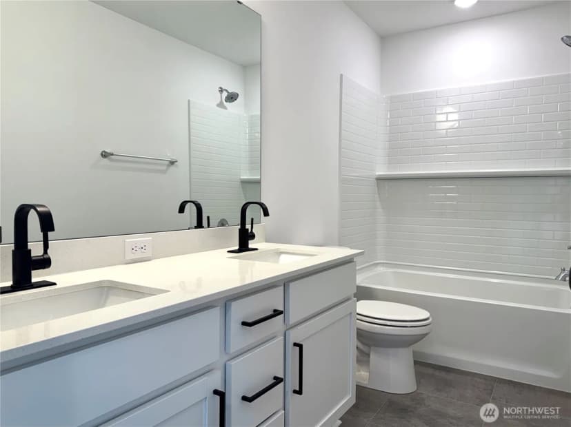 Property photo for 4687 Hibiscus Circle Sw, Port Orchard photo 24
