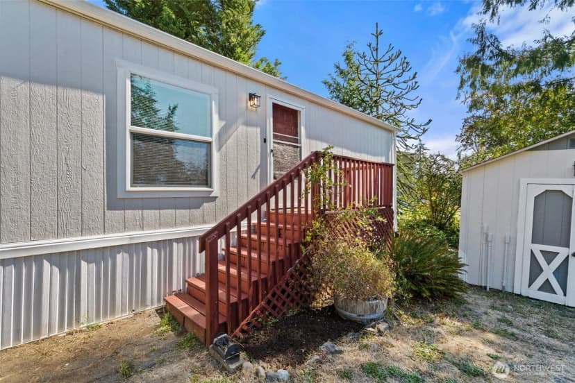 Property photo for 380 E Panorama Drive, Shelton photo 7
