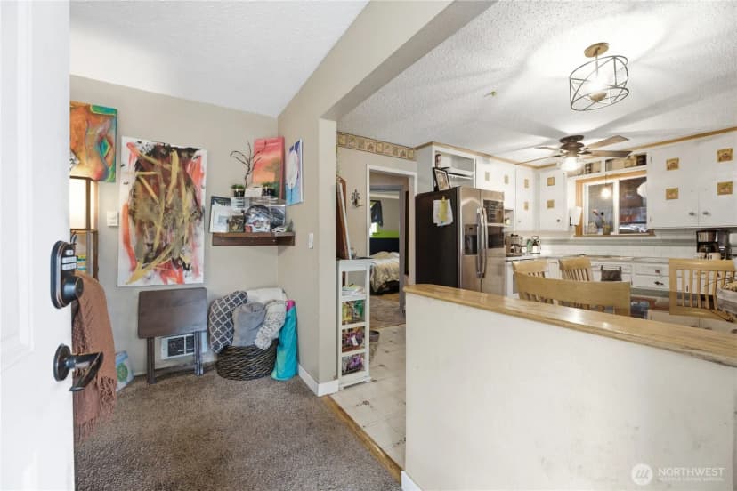 Property photo for 16001 Park Avenue S, Spanaway photo 5