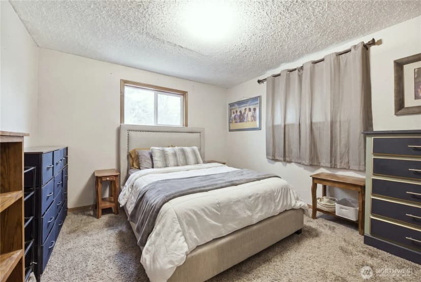 Property photo for 16001 Park Avenue S, Spanaway photo 14