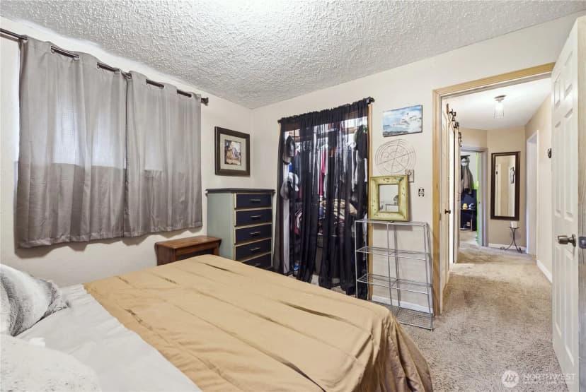 Property photo for 16001 Park Avenue S, Spanaway photo 16