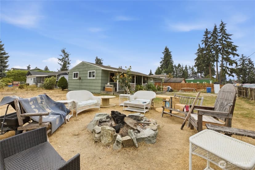 Property photo for 16001 Park Avenue S, Spanaway photo 25