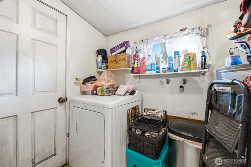 Property photo for 16001 Park Avenue S, Spanaway photo 9