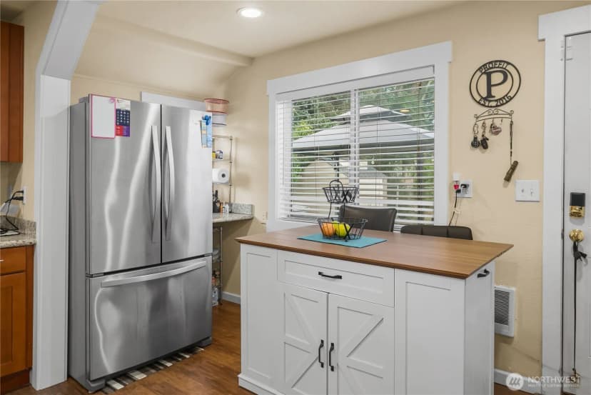 Property photo for 311 Judson Street S, Tacoma photo 14