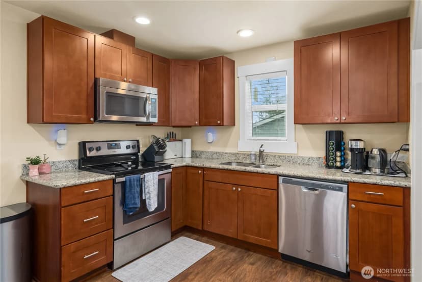 Property photo for 311 Judson Street S, Tacoma photo 8