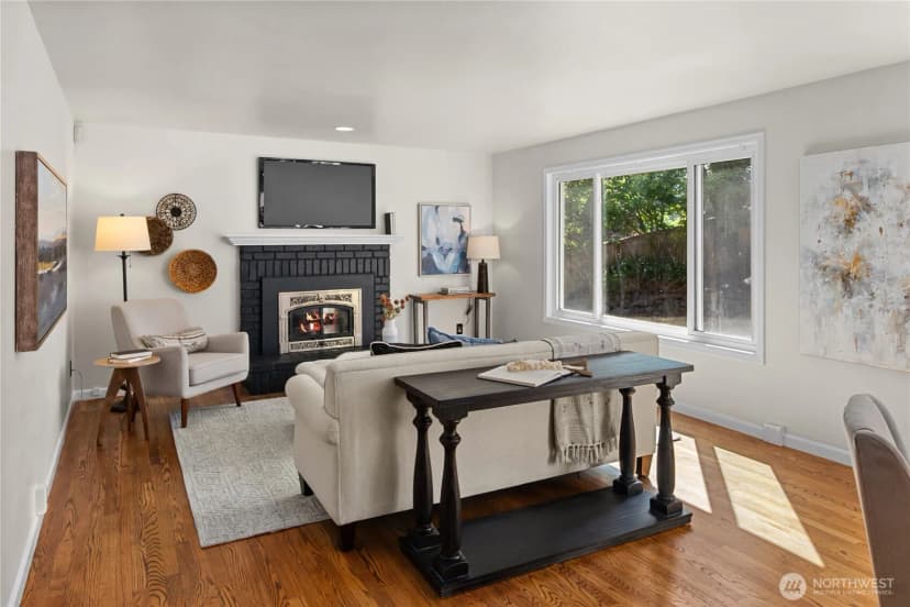 Property photo for 24717 Se 45th Pl, Issaquah photo 18