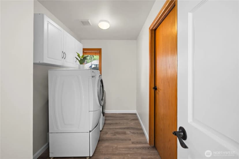 Property photo for 24717 Se 45th Pl, Issaquah photo 20