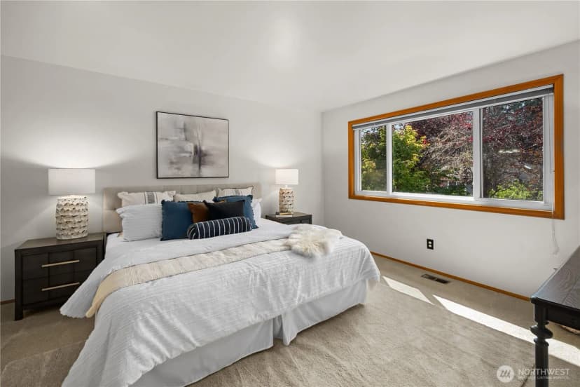 Property photo for 24717 Se 45th Pl, Issaquah photo 22