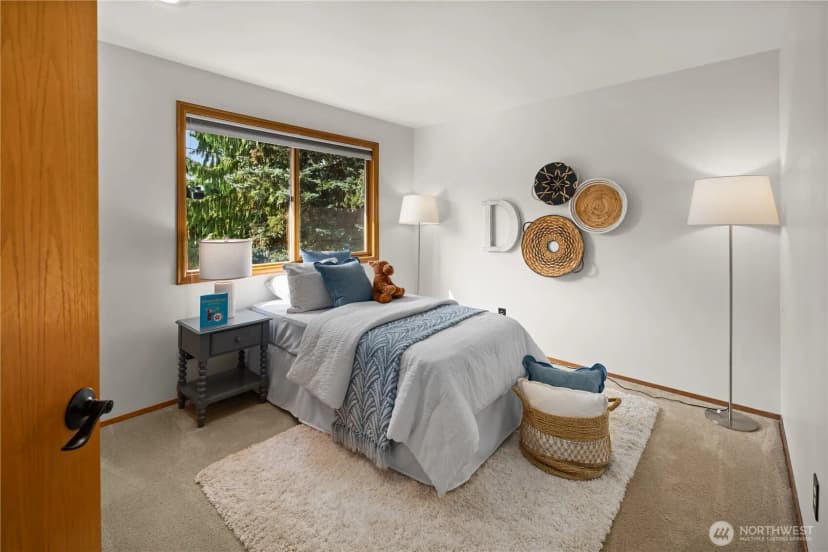 Property photo for 24717 Se 45th Pl, Issaquah photo 28