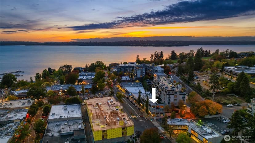 Property photo for 136 Central Way #304, Kirkland photo 35