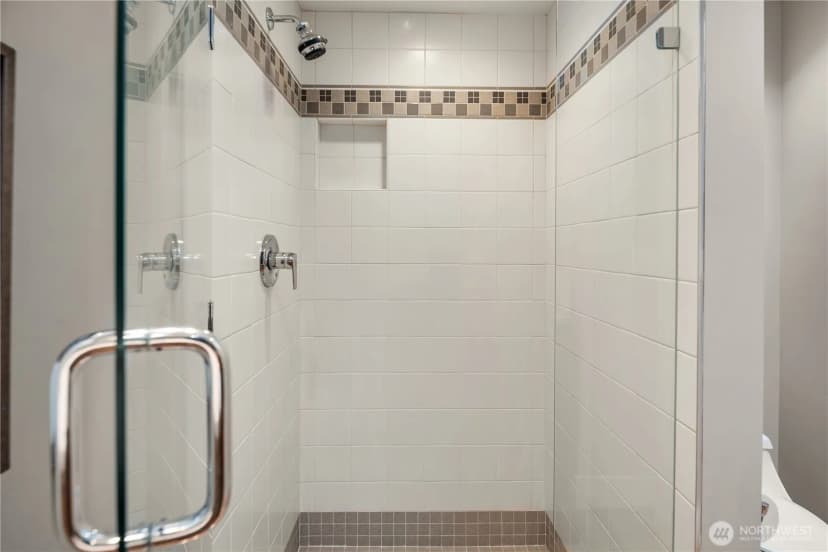 Property photo for 136 Central Way #304, Kirkland photo 23