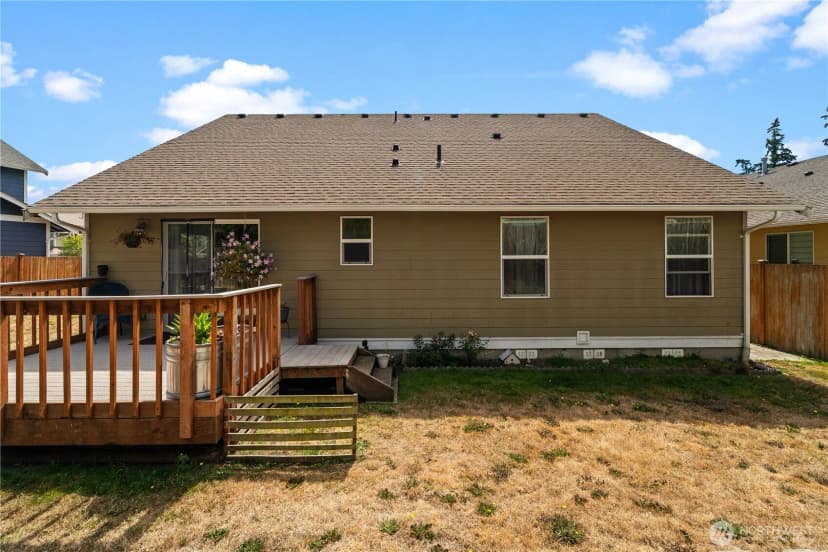 Property photo for 961 Nw Longview Drive, Oak Harbor photo 23