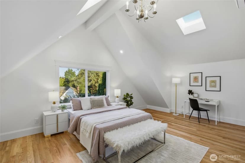 Property photo for 7717 2nd Avenue Ne, Seattle photo 14