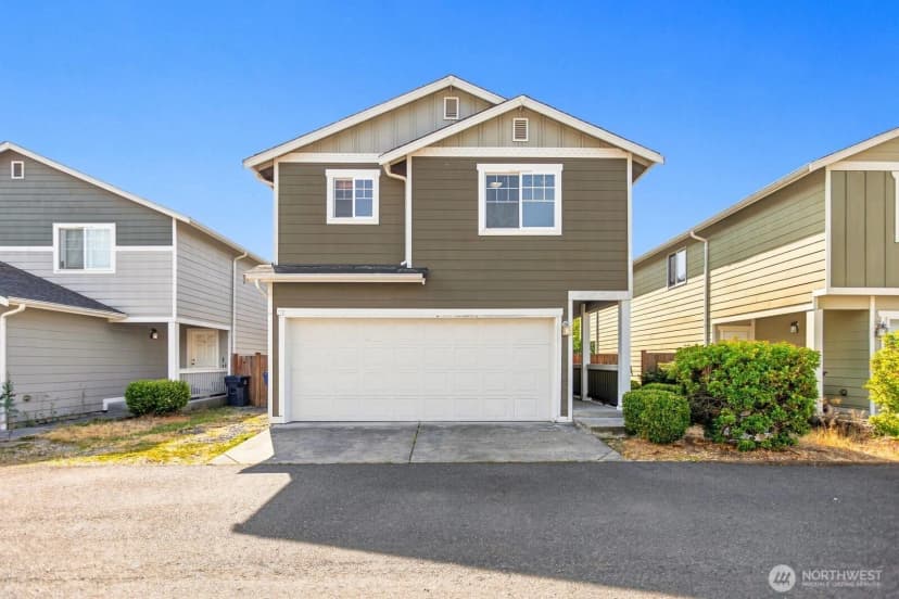 Property photo for 4719 145th Street Ne, Marysville photo 2