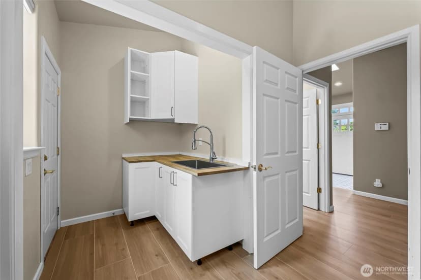 Property photo for 7801 Westlund Road, Arlington photo 31
