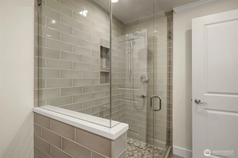 Property photo for 14828 31st Avenue Se, Bothell photo 28