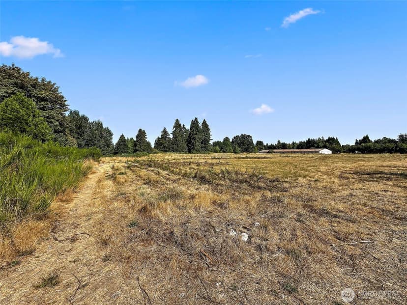 Property photo for 7810 Trails End Drive Se, Tumwater photo 35