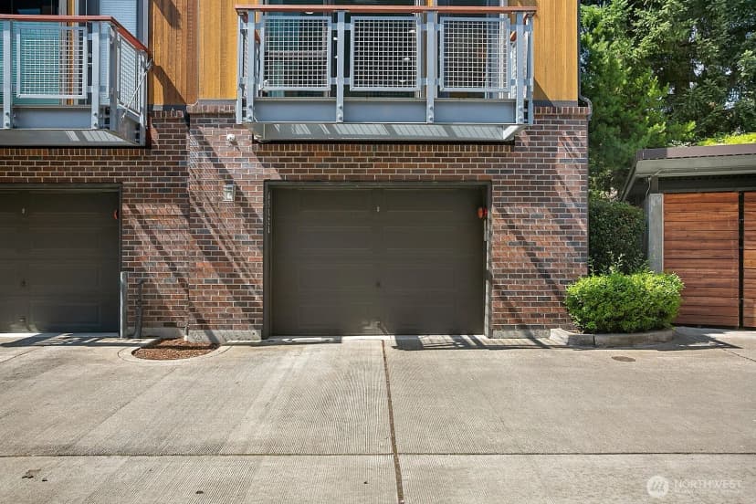 Property photo for 6542 32nd Avenue Ne #a, Seattle photo 24