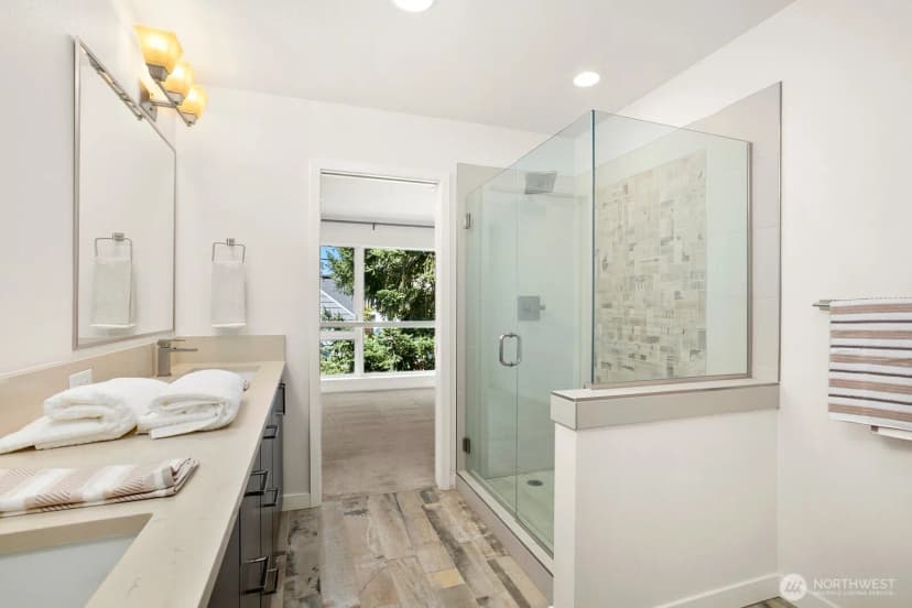 Property photo for 6542 32nd Avenue Ne #a, Seattle photo 19