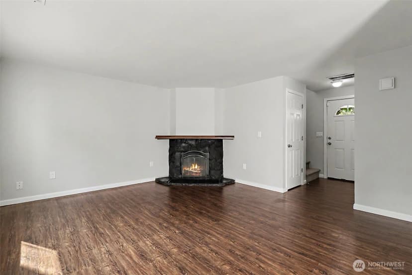 Property photo for 33020 22nd Place S, Federal Way photo 4