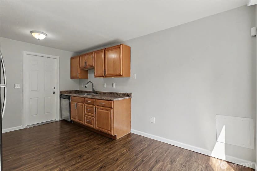 Property photo for 33020 22nd Place S, Federal Way photo 7