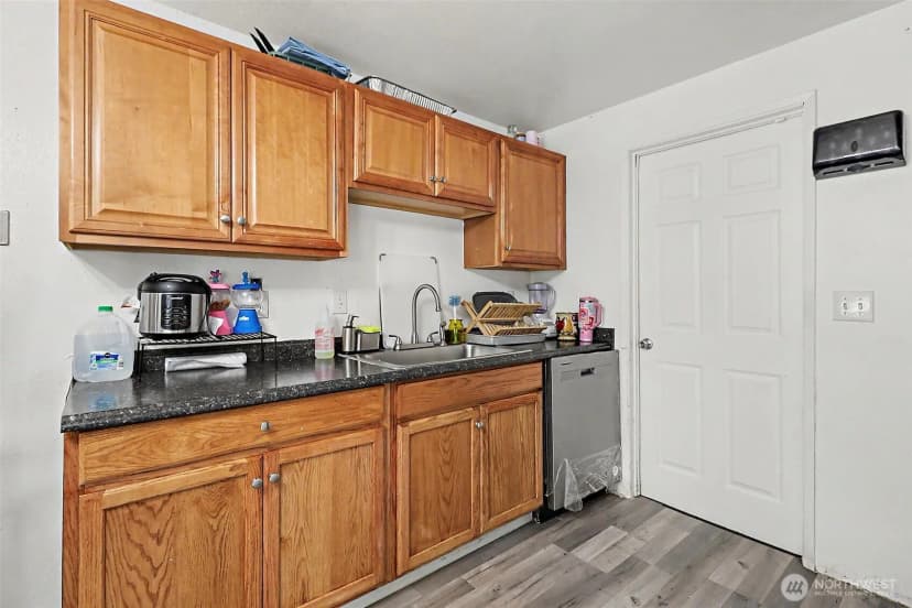Property photo for 33020 22nd Place S, Federal Way photo 24