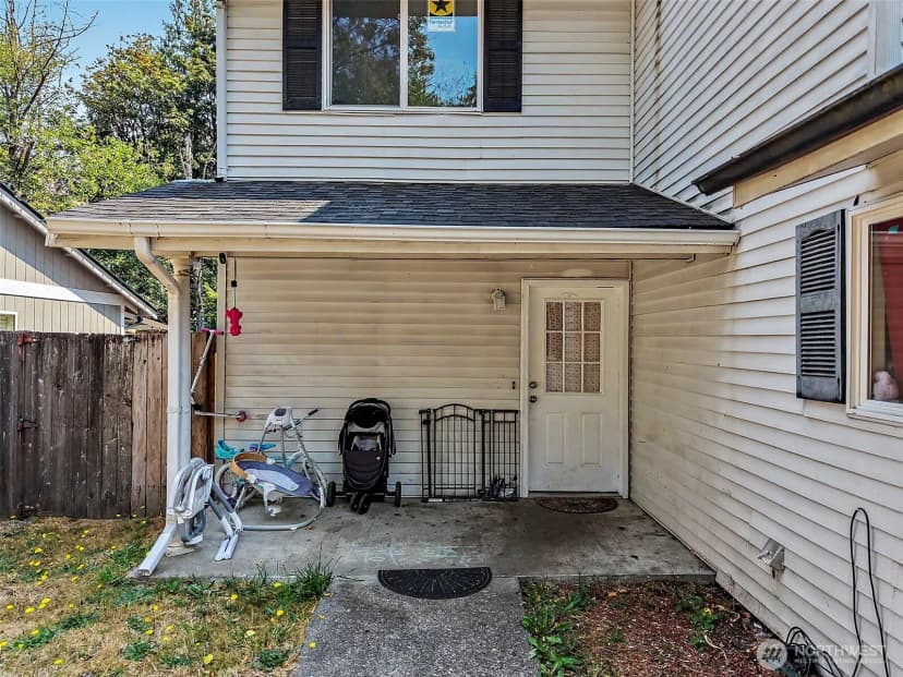Property photo for 33020 22nd Place S, Federal Way photo 36