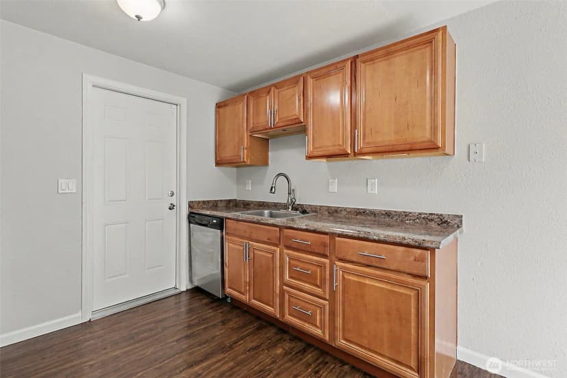 Property photo for 33020 22nd Place S, Federal Way photo 10