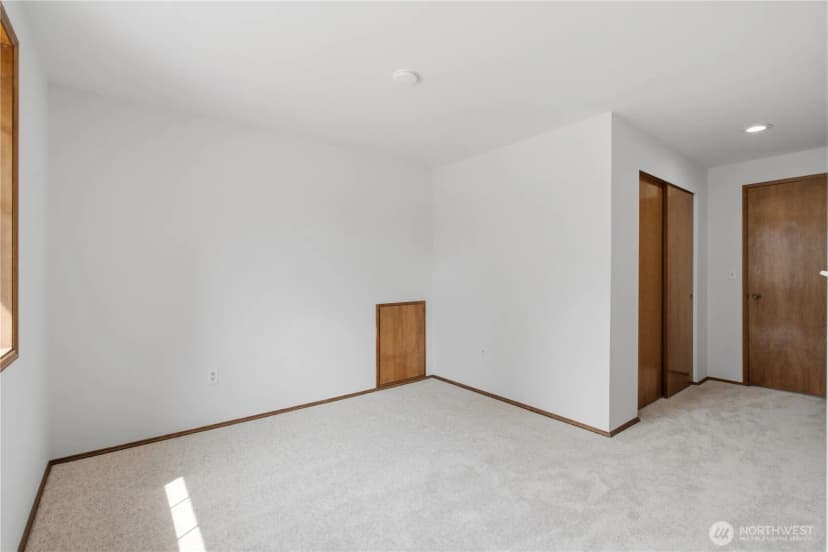 Property photo for 18228 Ne 109th Street, Redmond photo 32