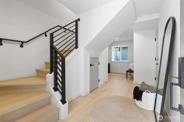 Property photo for 14608 Corliss Avenue N #c, Shoreline photo 4
