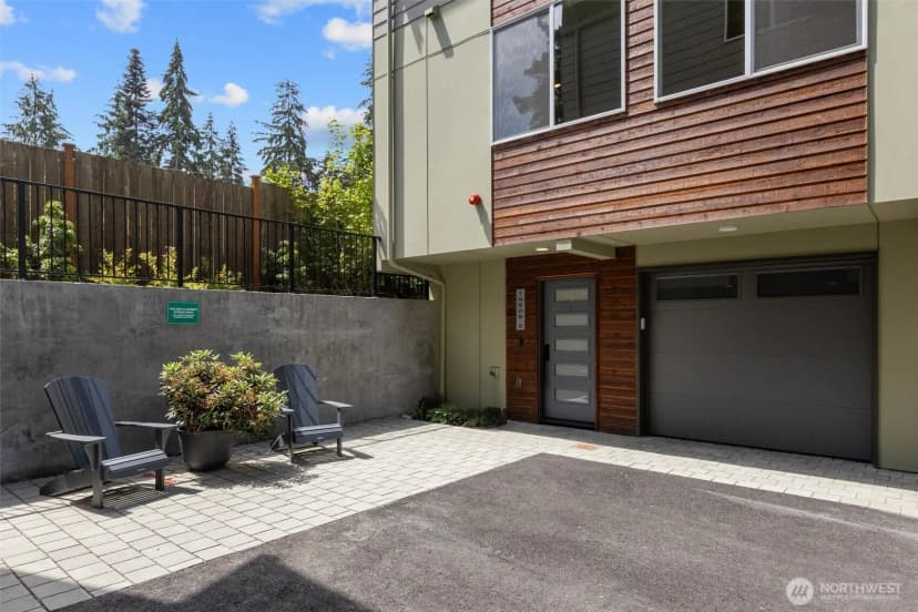 Property photo for 14608 Corliss Avenue N #c, Shoreline photo 3