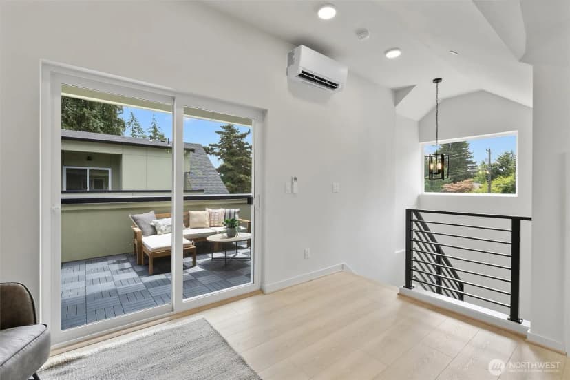 Property photo for 14608 Corliss Avenue N #c, Shoreline photo 31