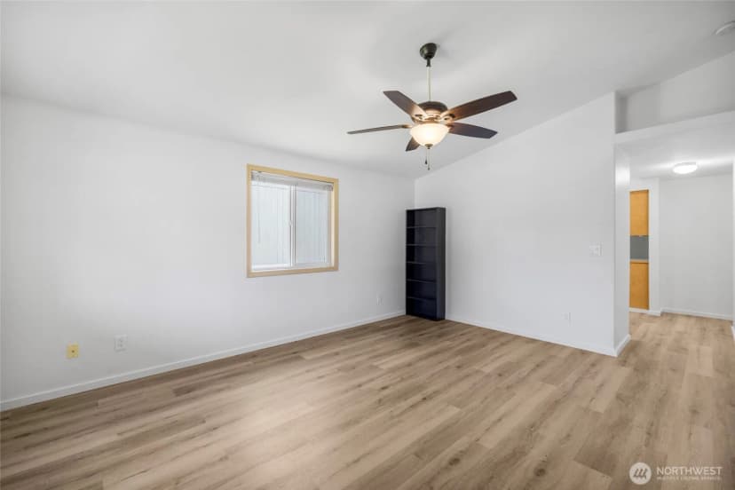 Property photo for 1521 Portobello Avenue, Sedro Woolley photo 6