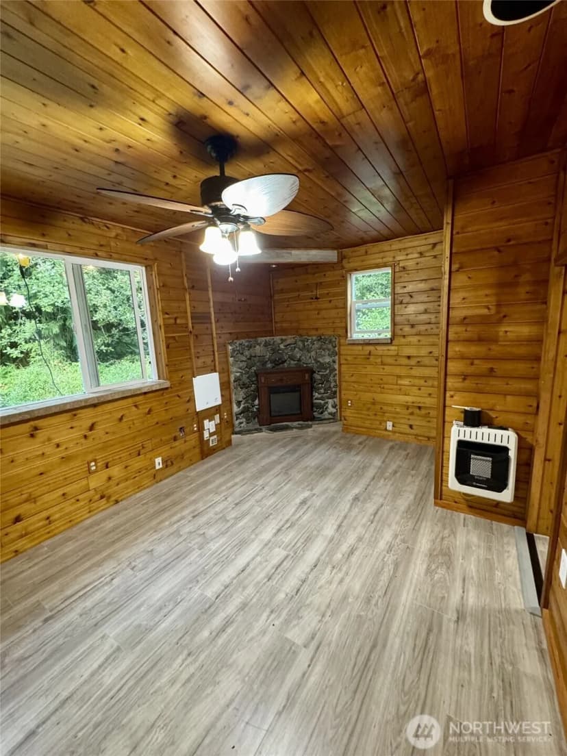 Property photo for 44995 Kachess Trail, Concrete photo 12