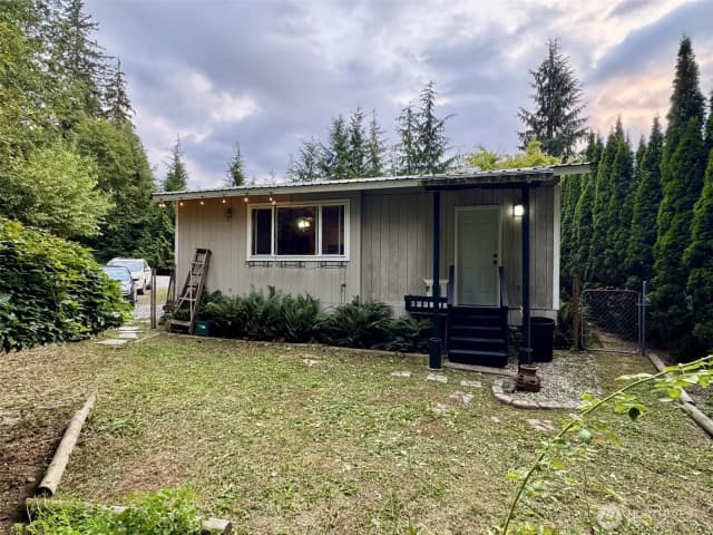 Property photo for 44995 Kachess Trail, Concrete photo 4