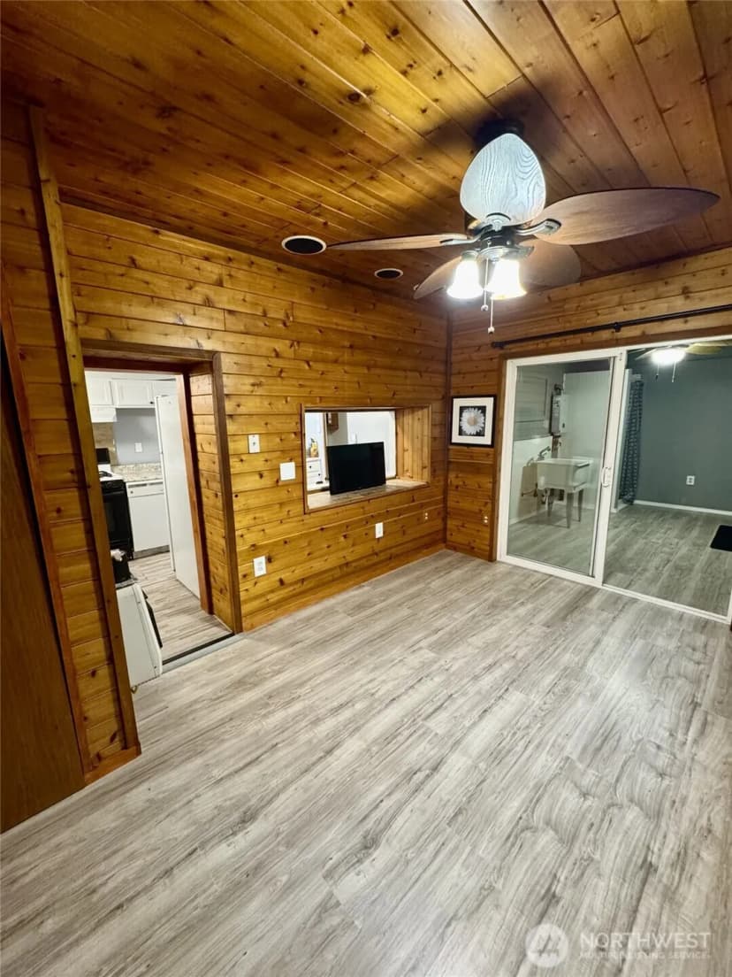 Property photo for 44995 Kachess Trail, Concrete photo 10